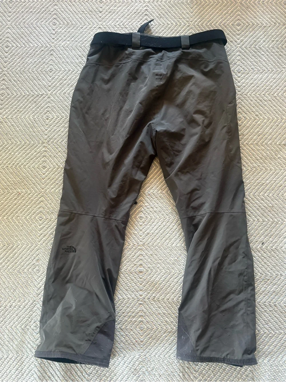 The North Face Men's Black Insulated Snow Pants